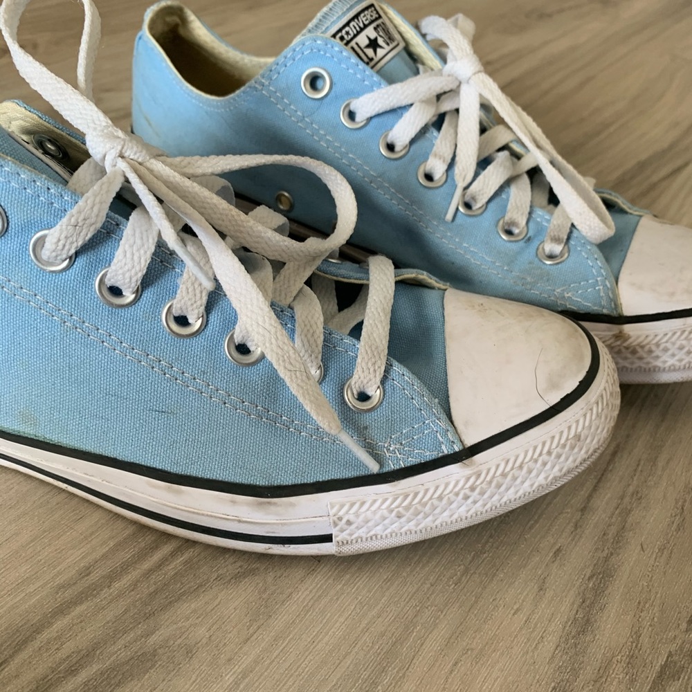 Converse, Blue, Women’s, Size 11 Low Tops